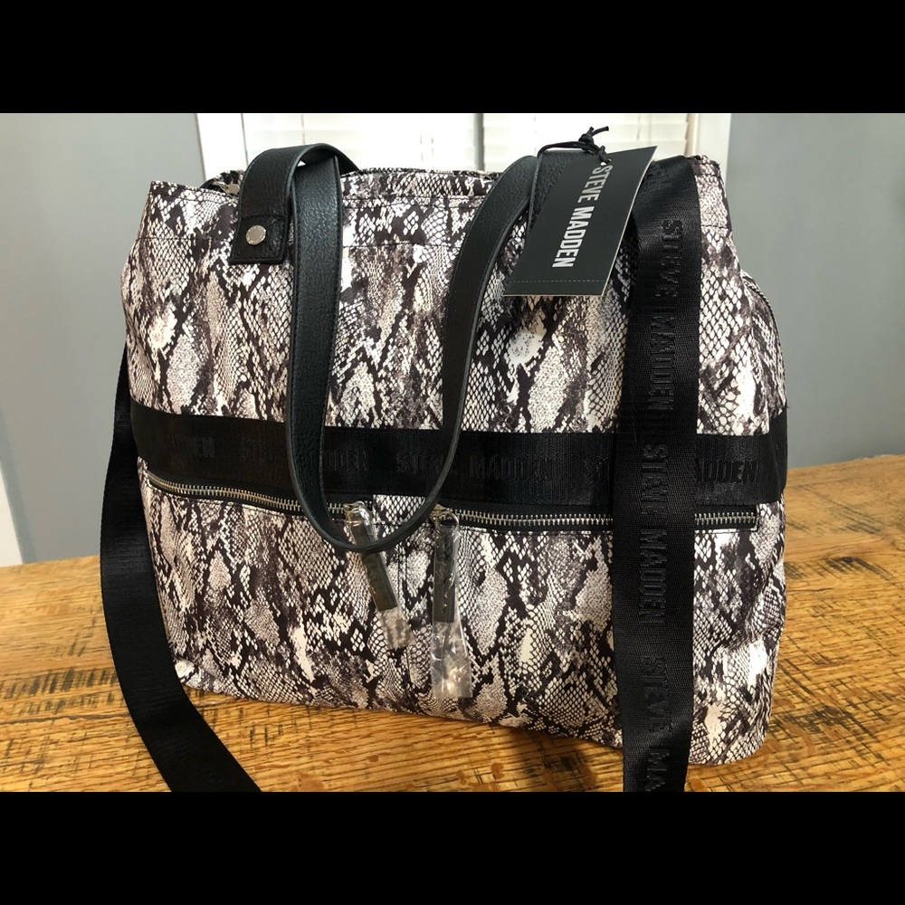 Steve Madden multi tote